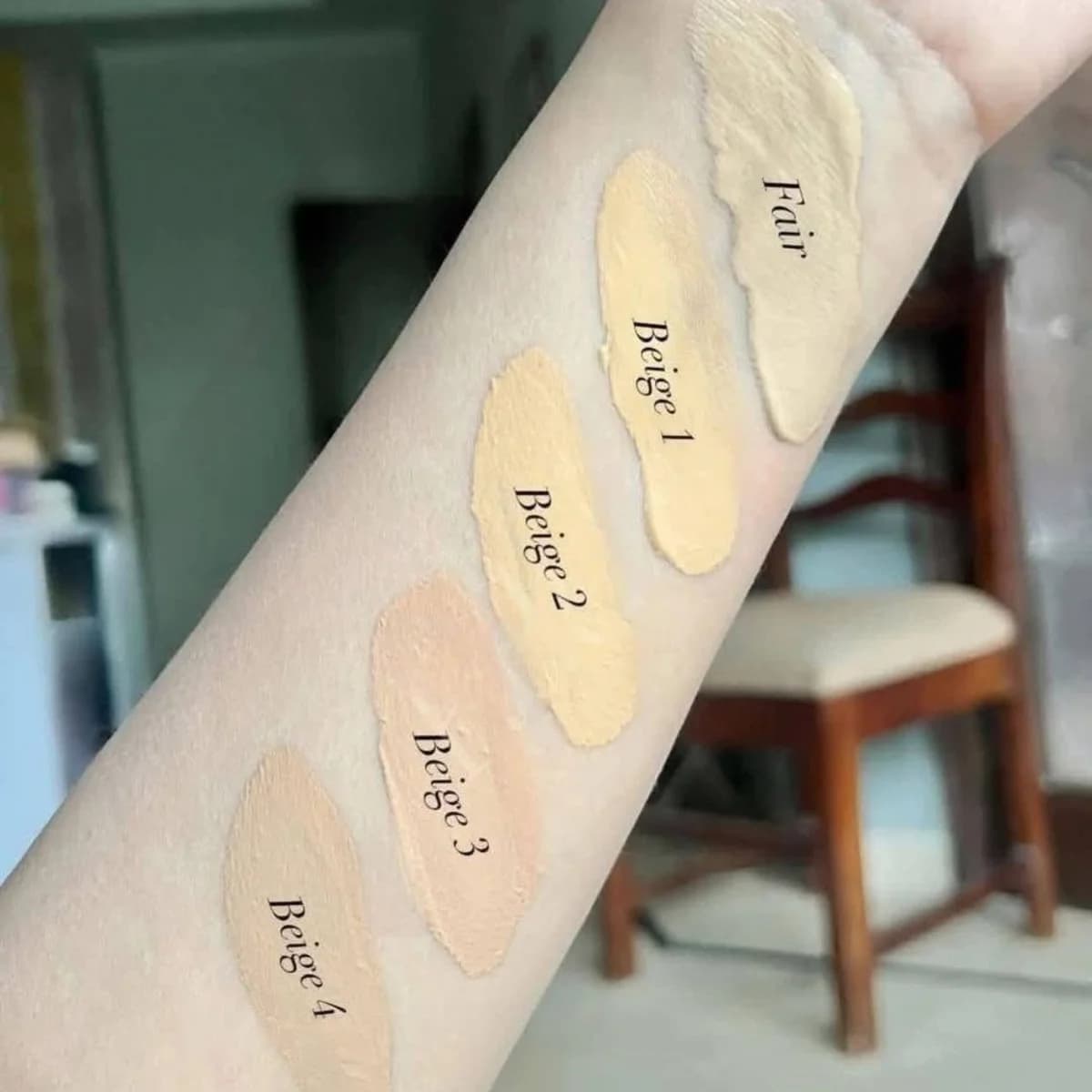 MISS ROSE Airbrush Flawless Foundation — view 3